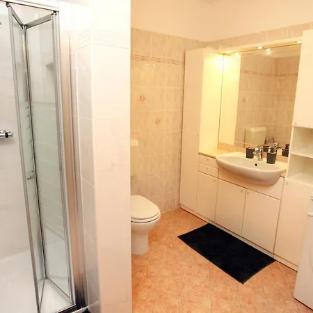 Apartma Jure Sia * كوبر
